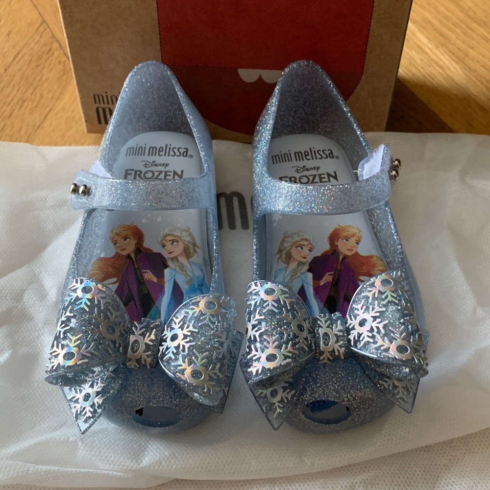 NWT Mini Melissa Frozen Bow Peeptoe MaryJane